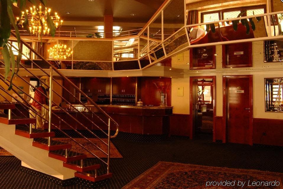 Rio Hotel