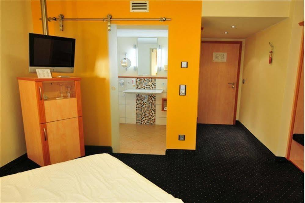 Rio Hotel